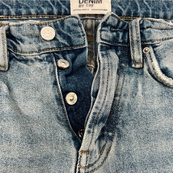 Zara Authentic Denim By TRF Button Fly Straight Leg Jeans Size 4 Women’s - Picture 4 of 5